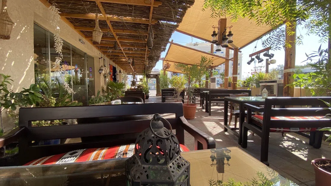 Kargeen Café, Muscat