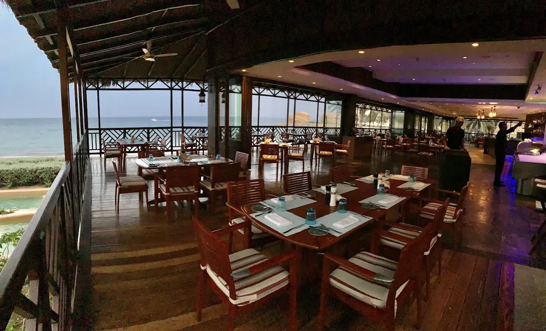 Bait Al Bahr (Shangri-La Barr Al Jissah), Muscat
