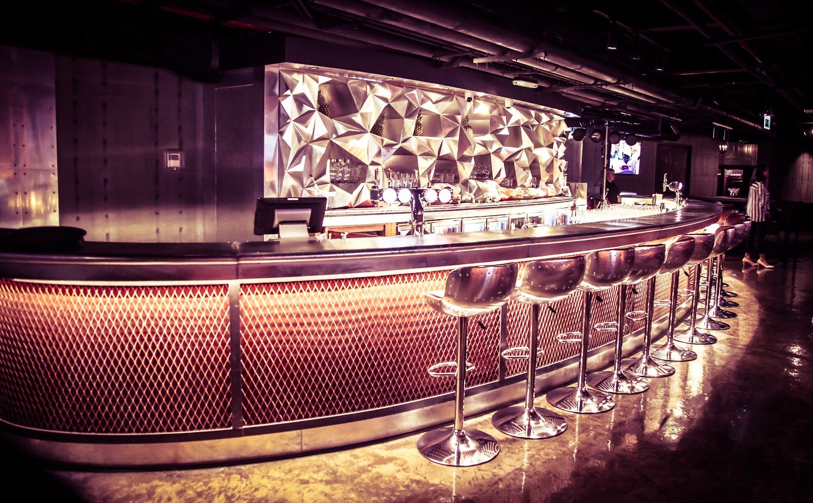 Turbine & Taps bar at the Sheraton Oman Hotel in Ruwi