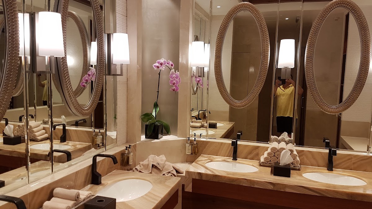 Al Bustan Palace, a Ritz-Carlton Hotel — photo 4