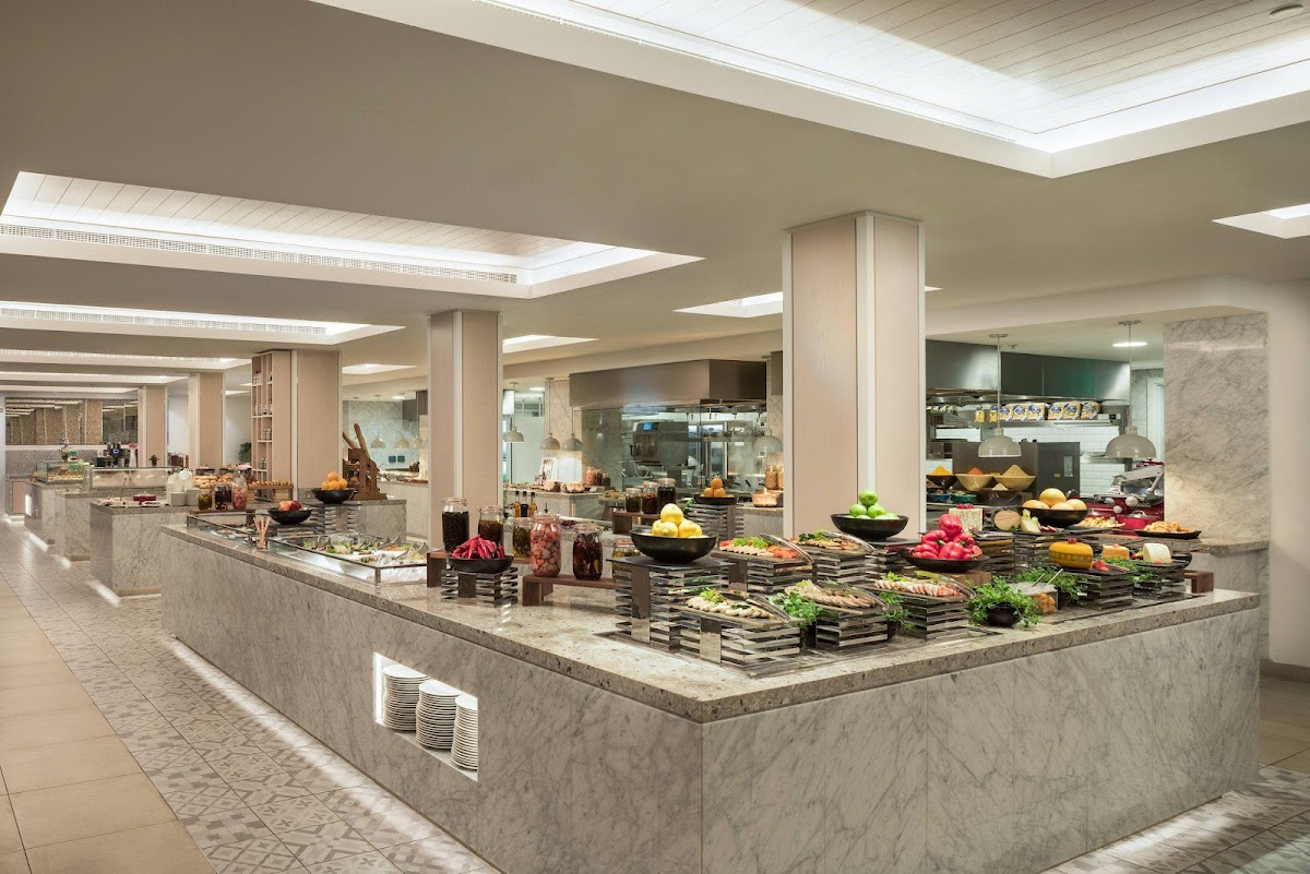 Crowne Plaza Muscat — photo 5