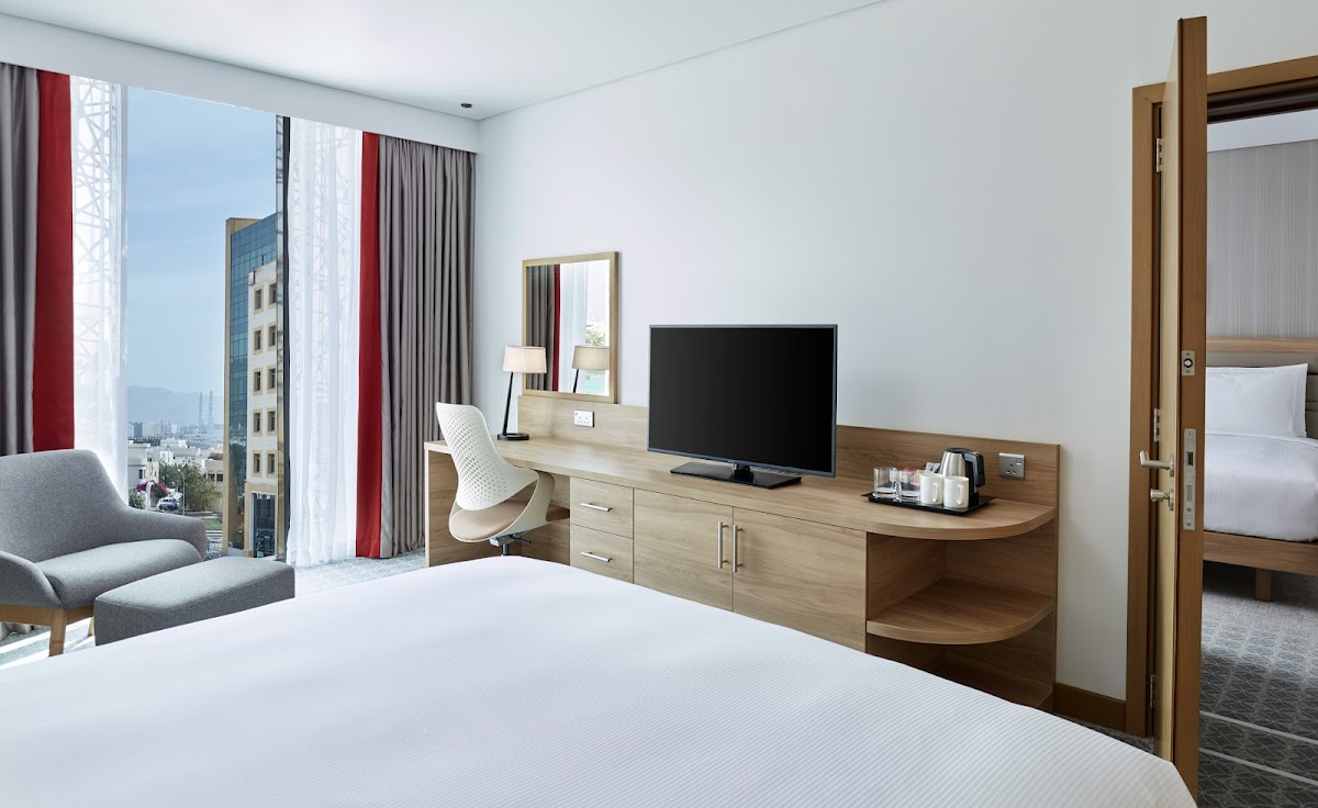Hilton Garden Inn Muscat Al Khuwair — photo 2