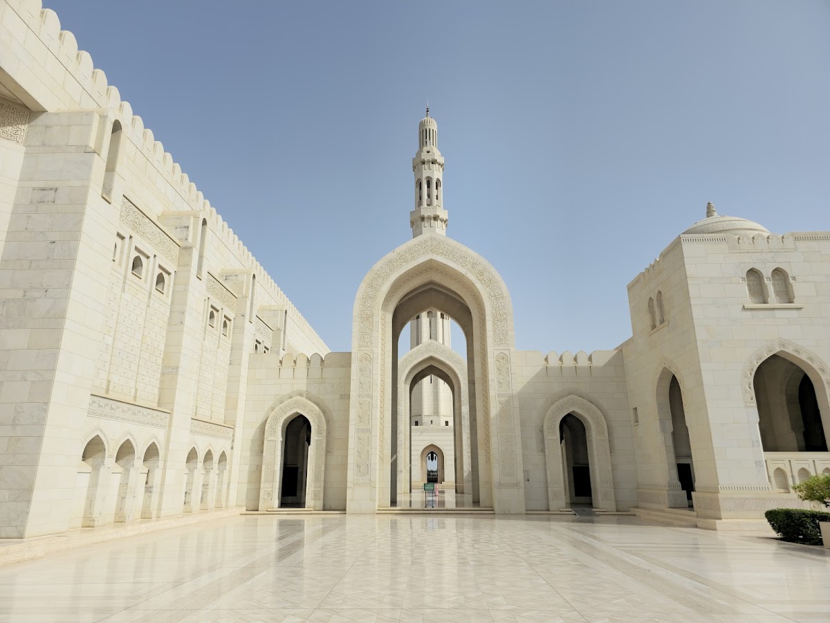 Sultan Qaboos Grand Mosque — photo 5