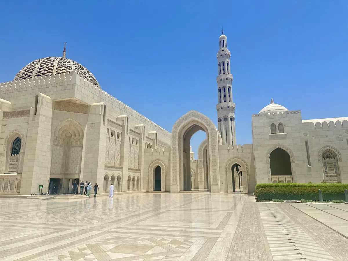 Marble, Light and Silence in Muscat's Grand Mosque